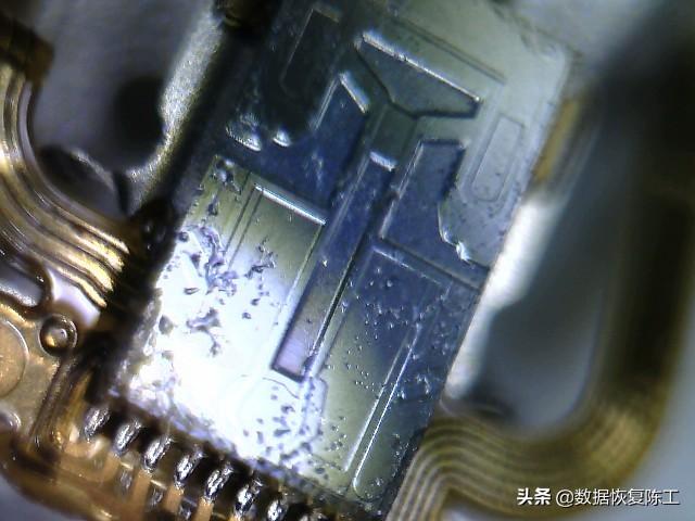 值得收藏的硬盘开盘恢复技术,连细节都和你讲了!错过就不再有了-第6张图片-贝塔运维 值得收藏的硬盘开盘恢复技术,连细节都和你讲了!错过就不再有了-第6张图片-贝塔运维